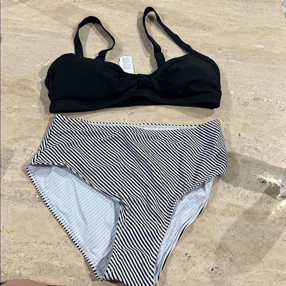 Women Two Piece Bikini Set High Waisted Stripe Bottom Black Top Swimsuit NWT M